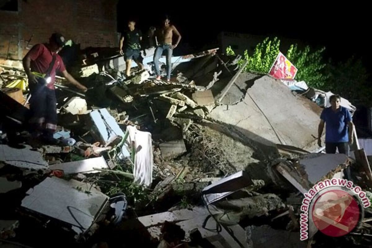 Ekuador kehilangan 413 warganya akibat gempa