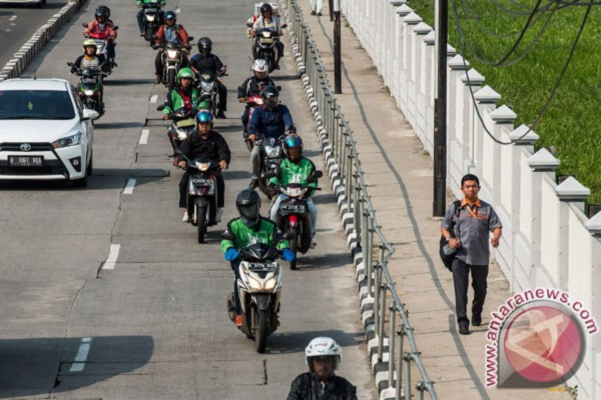 Bulan Tertib Trotoar di Jakarta diperpanjang sampai September