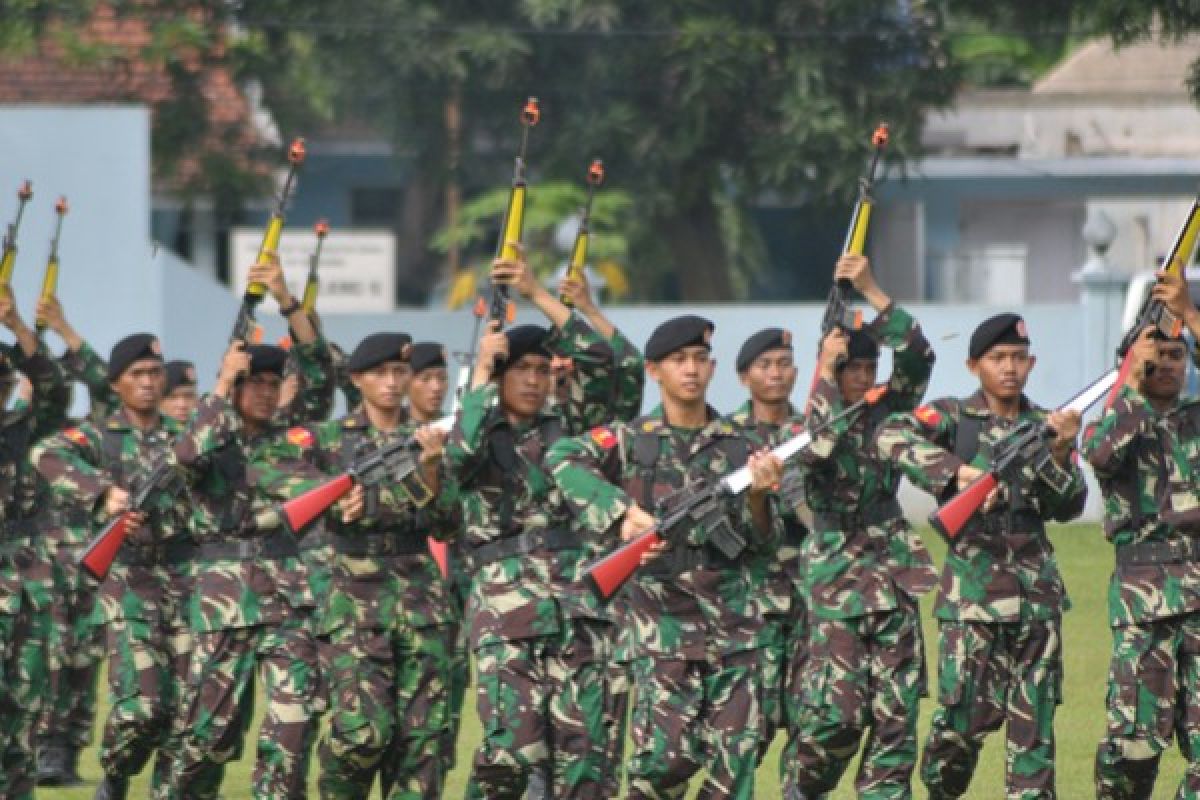 Dankodiklat TNI Lantik 20 Prajurit PSDP Penerbang
