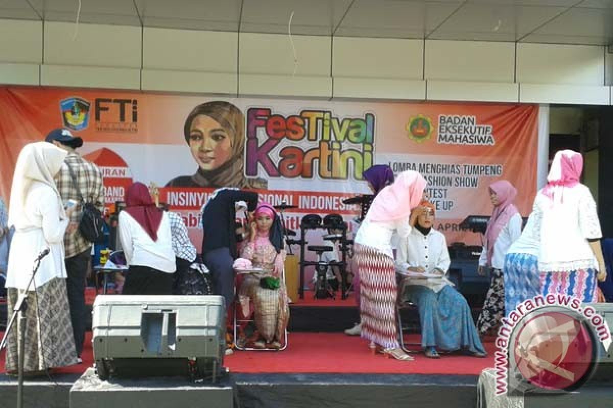 FTI UMI gelar kontes hijab Hari Kartini 