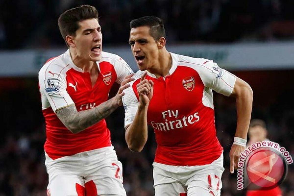 Klasemen Liga Inggris, Arsenal bersaing dengan Liverpool