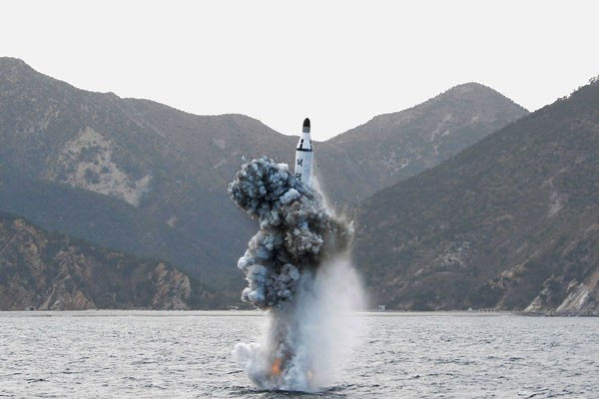 Korea Utara umumkan keberhasilan uji tembak rudal balistik