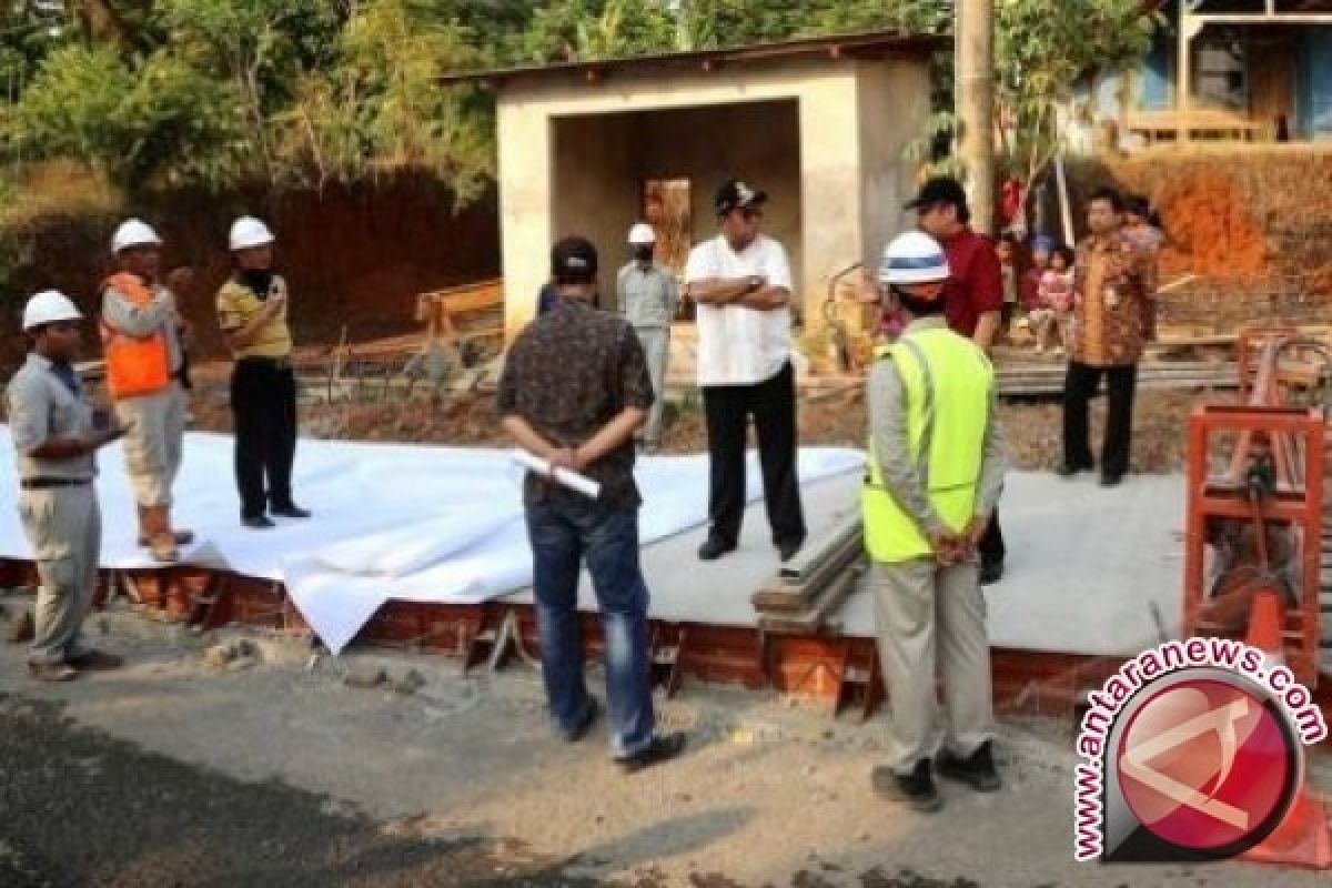 Gubernur: Pembangunan Jalan Selatan Banten 90 Persen