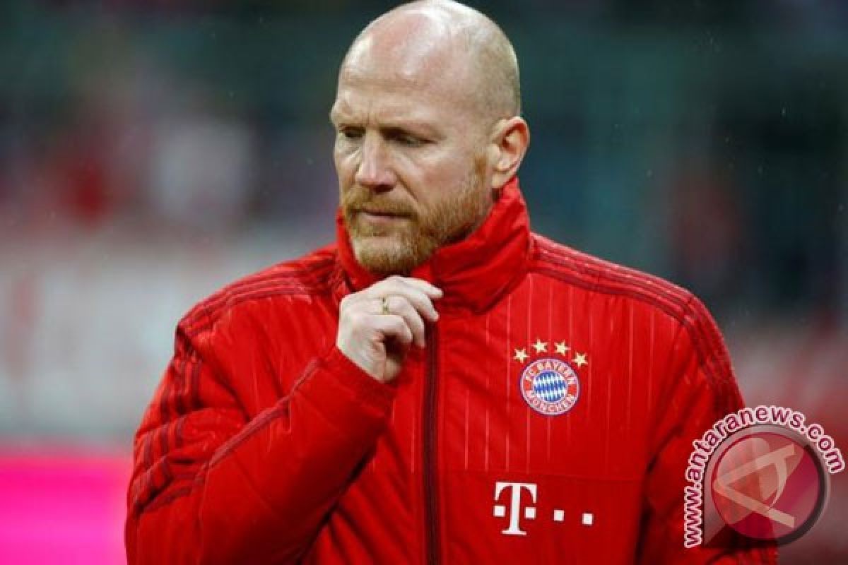 Direktur olah raga Bayern Matthias Sammer sakit