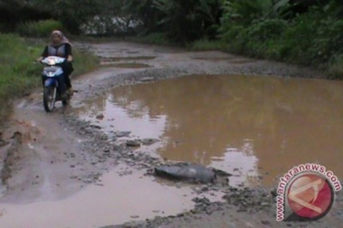 Buruknya Infrastruktur Dalam Kota Meliau