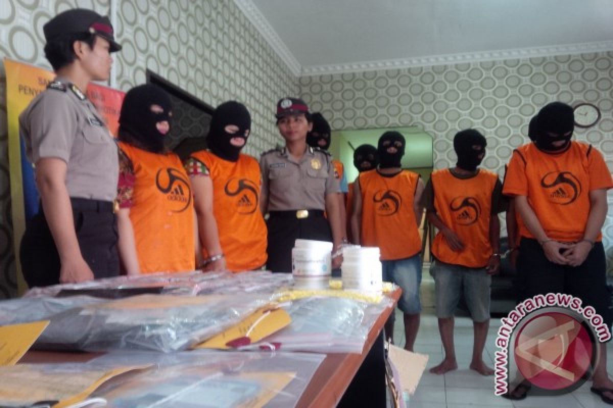 Polisi Tangkap 