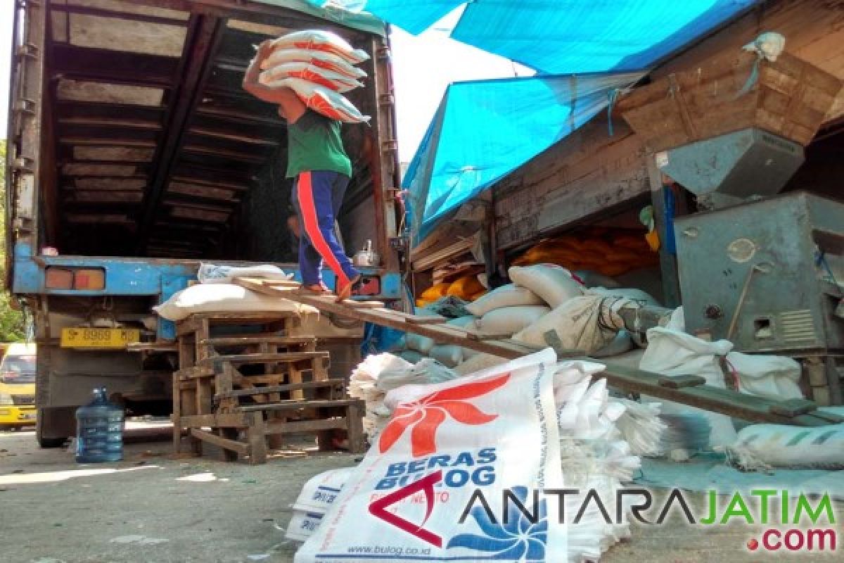 Bulog Bojonegoro Peroleh Pengadaan 56 Ton Gabah