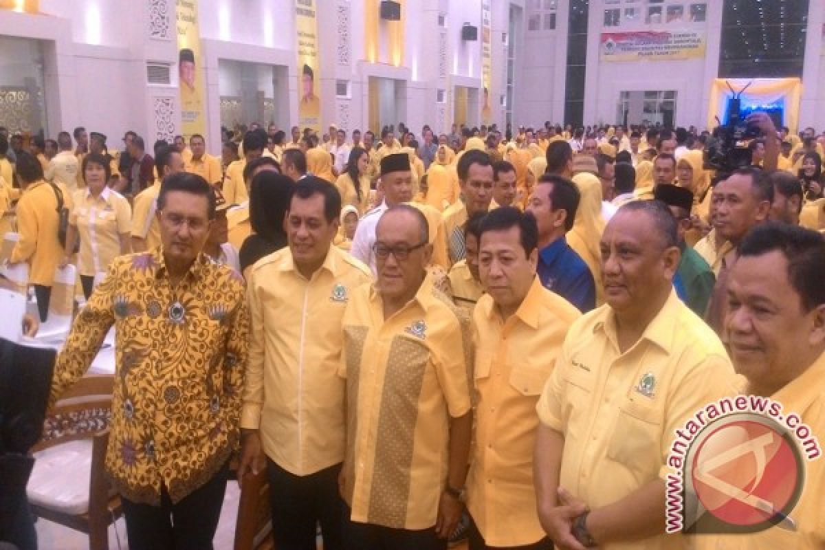 Rusli Habibie Kembali Pimpin Golkar Gorontalo 