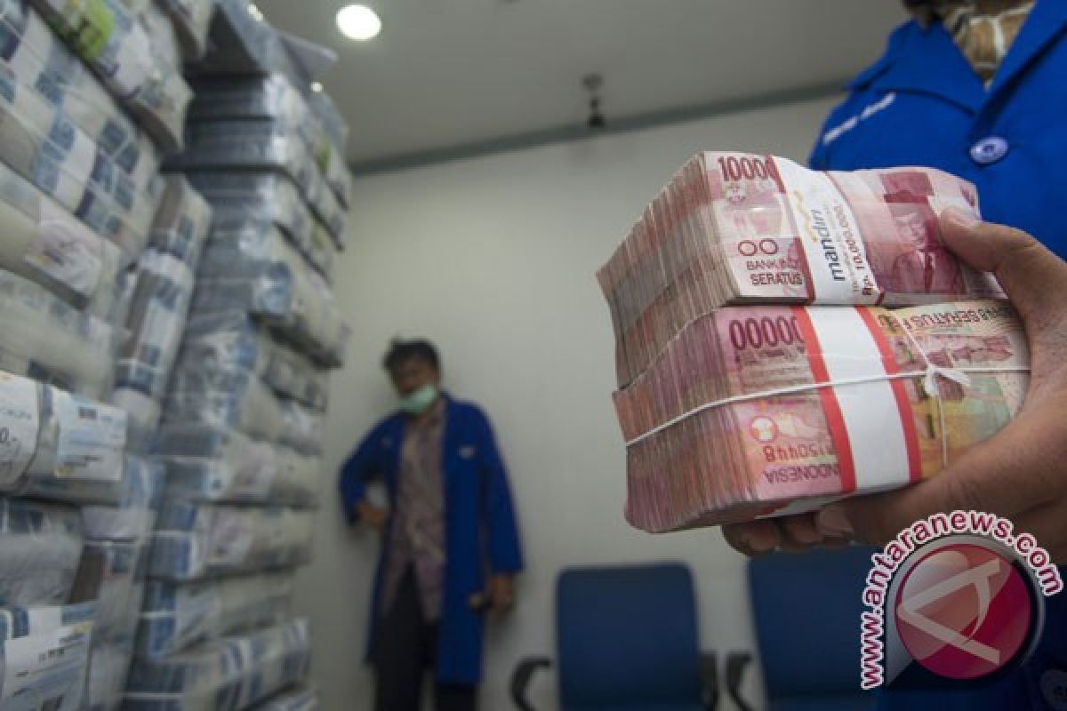 Rupiah menguat menjadi Rp13.286 per dolar AS