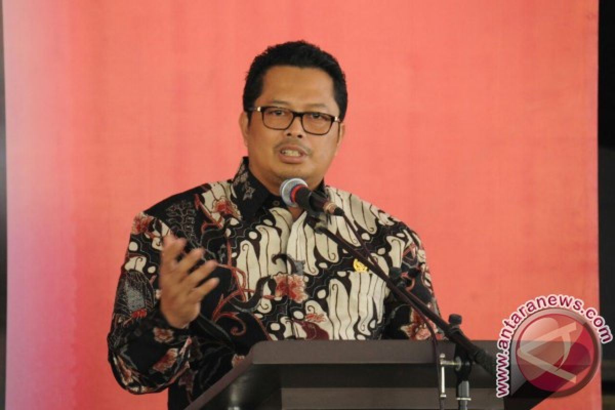 MPR minta pemerintah buka Moratorium PNS untuk atasi kekurangan guru 