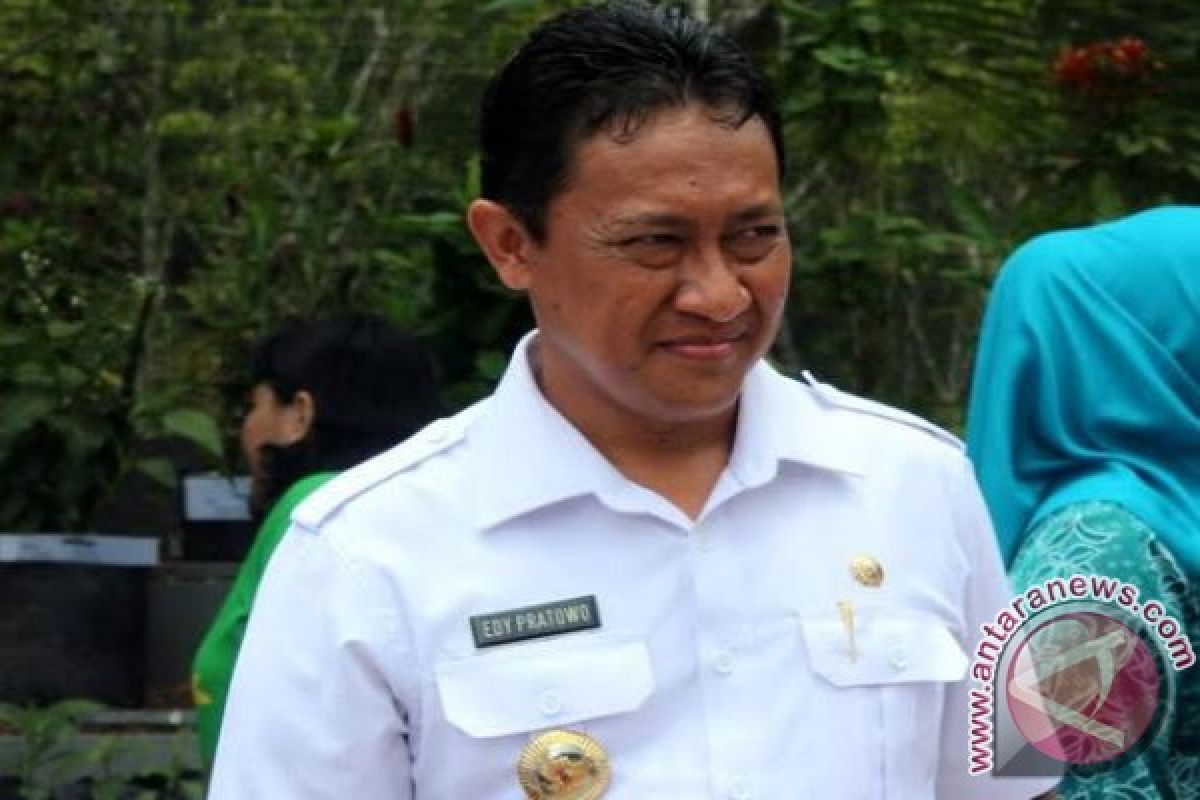 Bupati Ini Tekankan Percepatan Pembangunan Infrastruktur Untuk Turunkan Kemiskinan