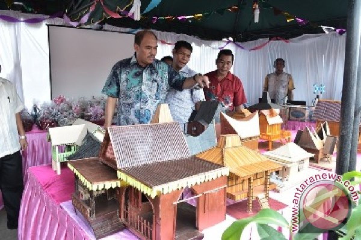 Walikota Buka Pameran Pendidikan.