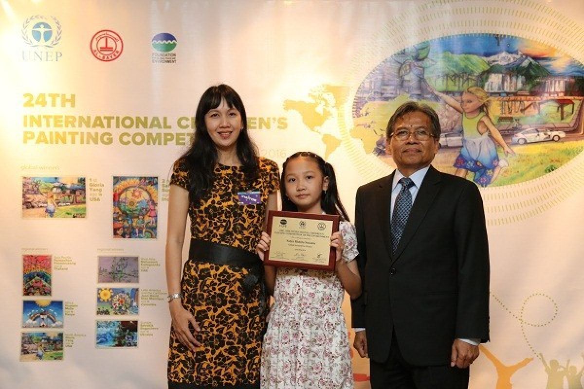 Anak Indonesia juara internasional melukis lingkungan hidup