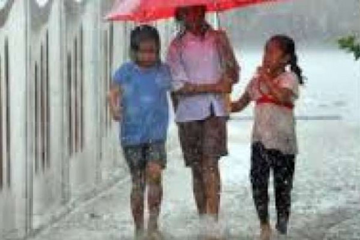 Diguyur Hujan dan Angin Kencang, Sejumlah Daerah Pekanbaru ini Banjir