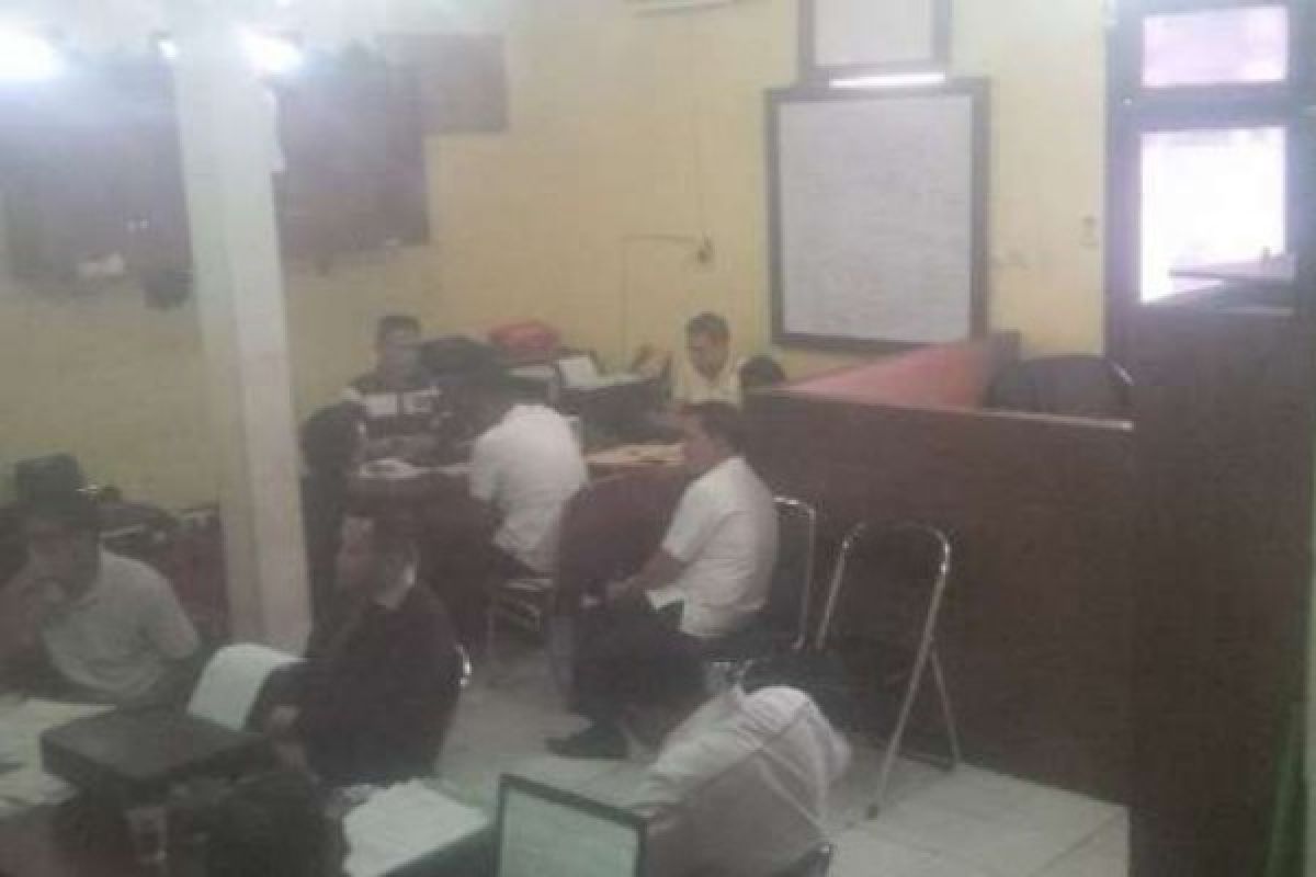 Pegawai Humas dan Protokoler Pemprov Riau Tersangka Penganiaya Mahasiswa Diperiksa