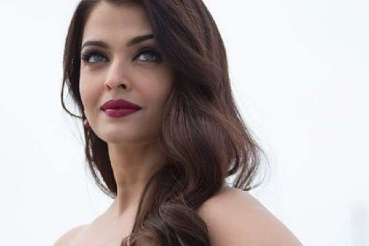 Kemarin, Aishwarya Rai positif COVID-19 hingga Facebook uji mode gelap