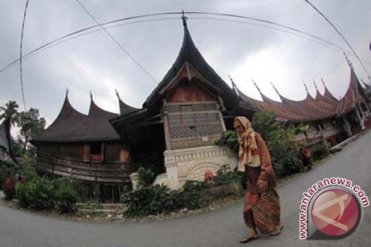 Meriahkan Tour de Singkarak, Festival Seribu Rumah Gadang Munculkan Kebudayaan Lama 