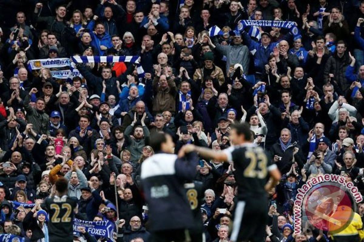 Leicester City sempurnakan perayaan gelar usai bekap Everton 3-1