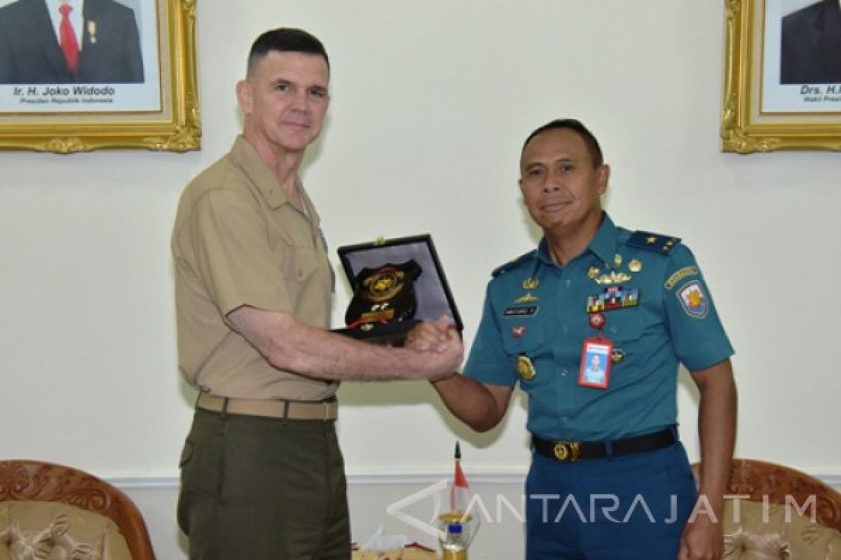 Delegasi Marinir Amerika Kunjungi Koarmatim