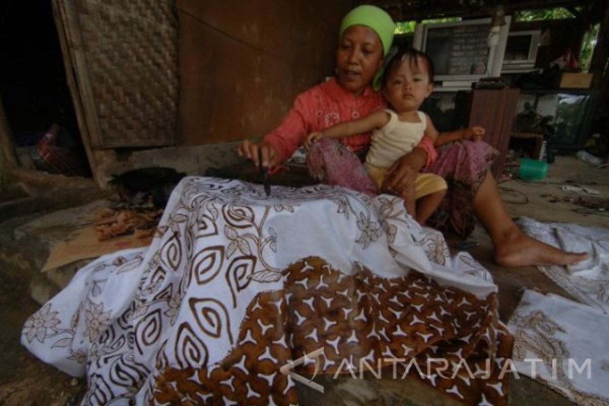 Desainer: Batik Madura Kaya Motif 