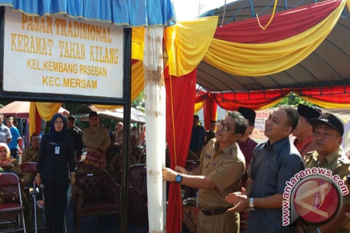 Pasar tradisional  Keramat Tahan Kilang resmi beroperasi   