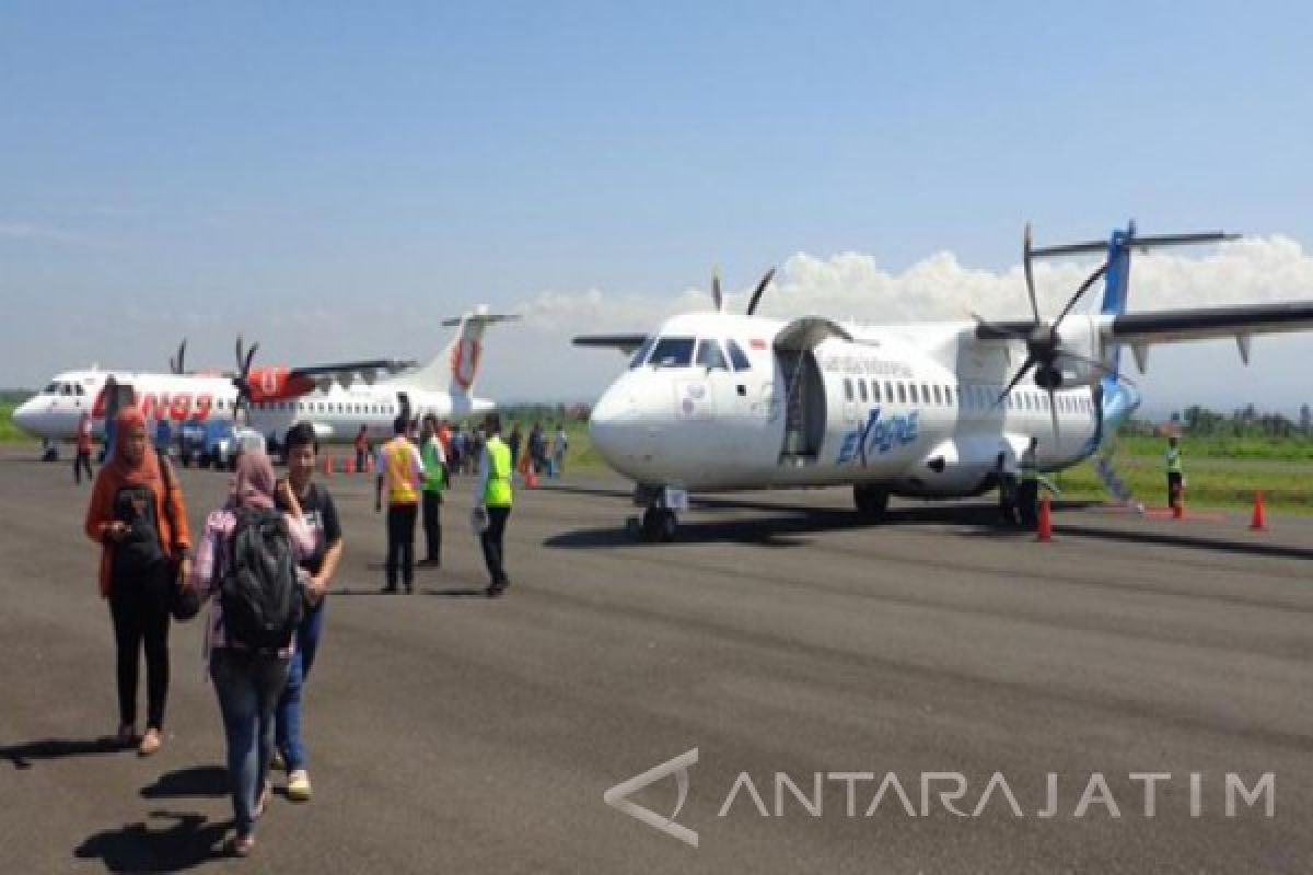 Pesawat Latih Gagal Mendarat dan Terbakar di Bandara Blimbingsari Banyuwangi