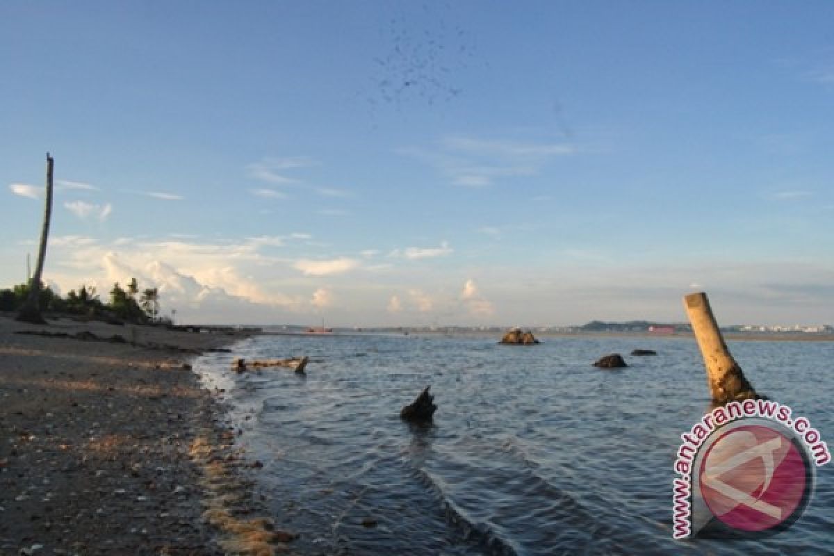 Pemerintah Diminta Segera Tangani Abrasi Pantai di Balikpapan