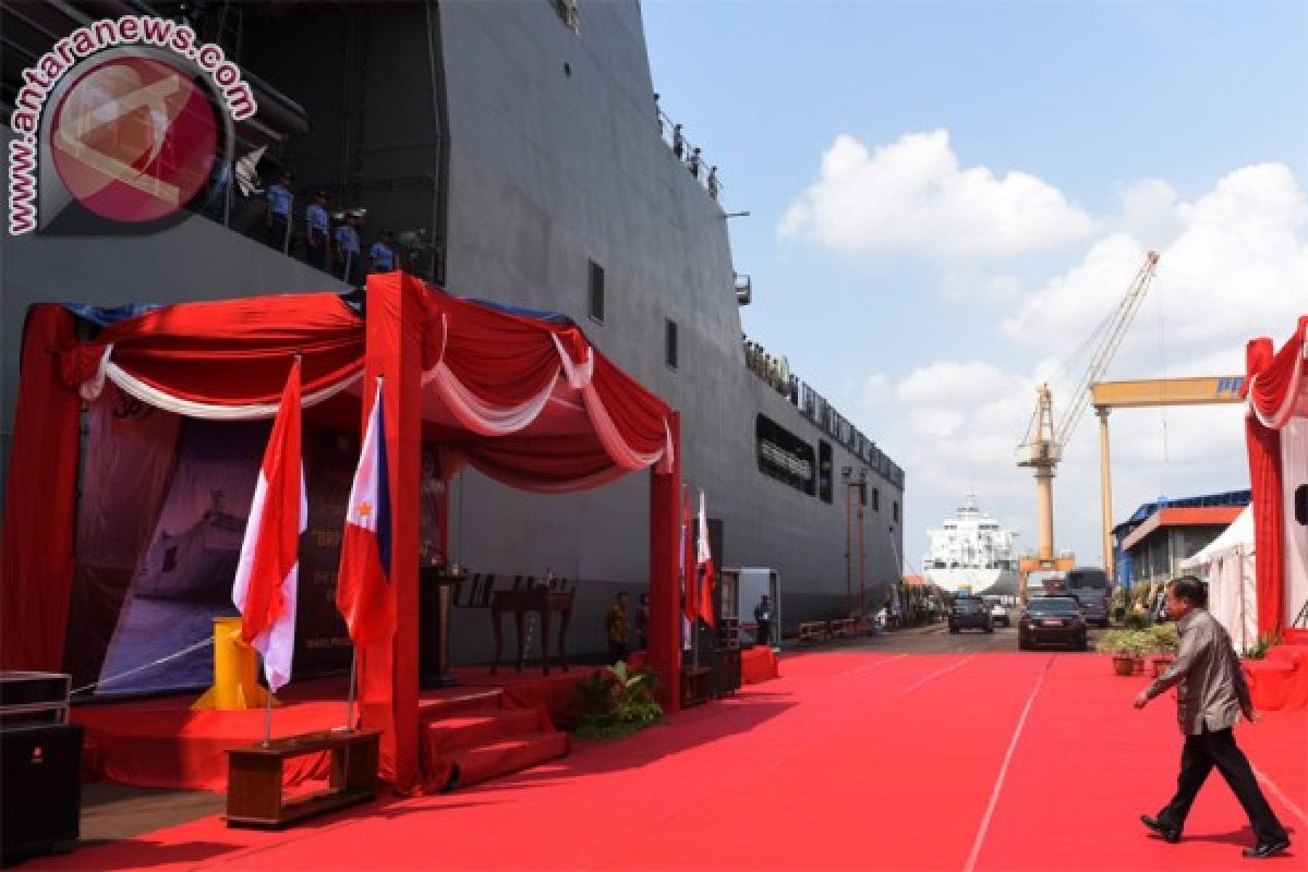 VP Kalla sees off first export of Indonesian warship