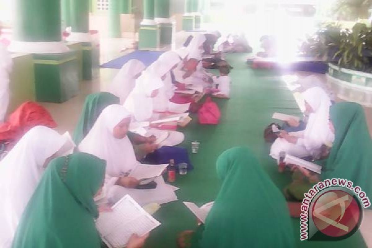 Warga Muslim Biak ikut Nusantara Mengaji 