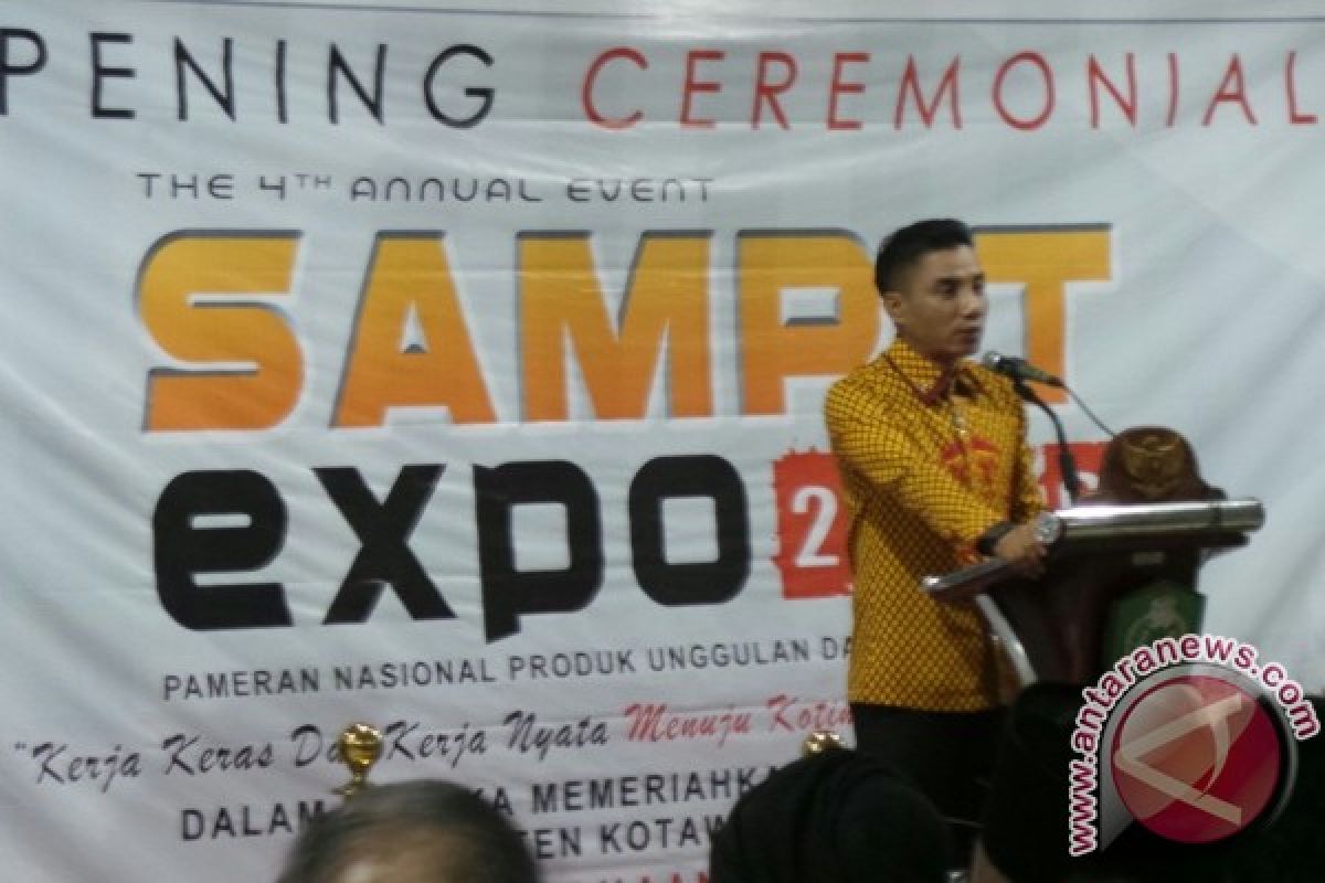 Ribuan Pengunjung Hadiri Pembukaan 'Sampit Expo 2016'