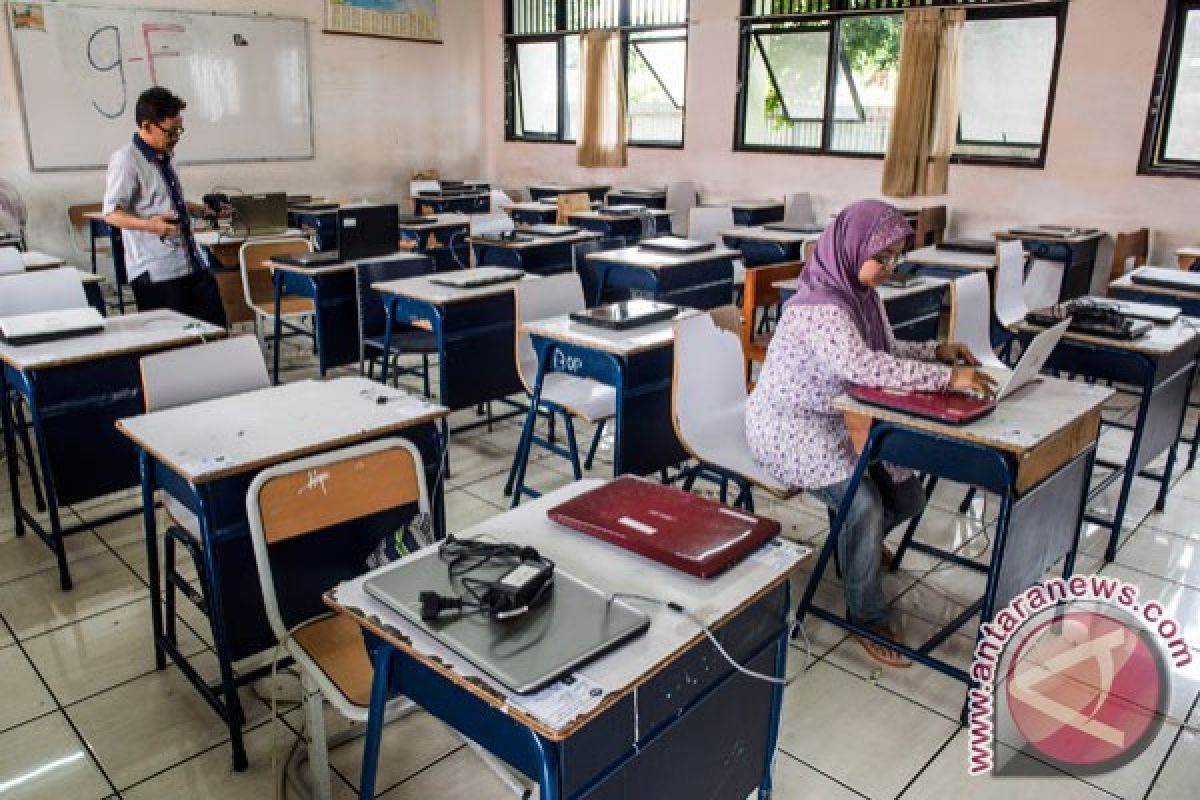 Kemdikbud Katakan UNBK SMP Lebih Siap dibanding SMA