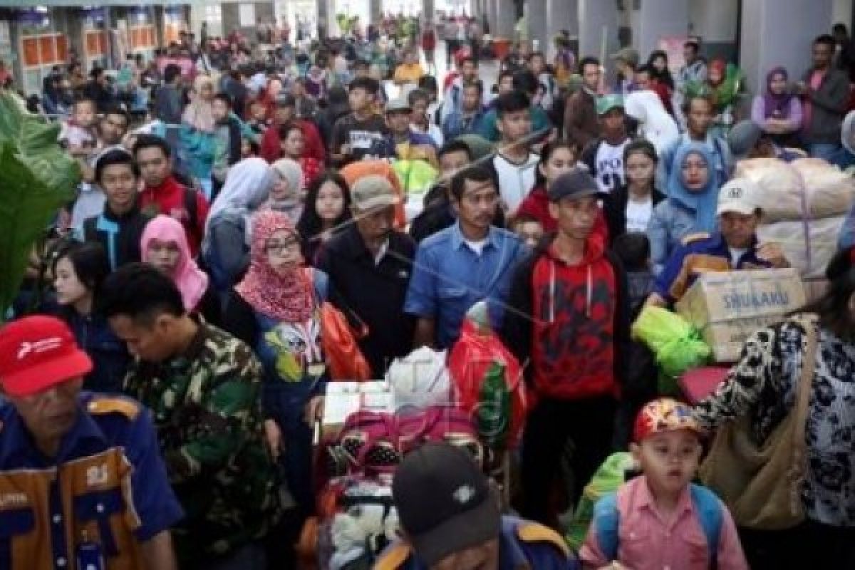 Program Mudik Gratis Diminta Optimalkan Kereta Api