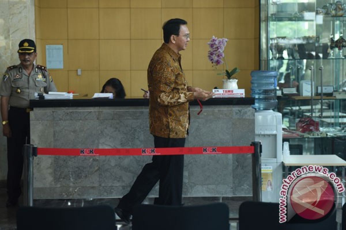 Ahok ungkap soal izin reklamasi di KPK