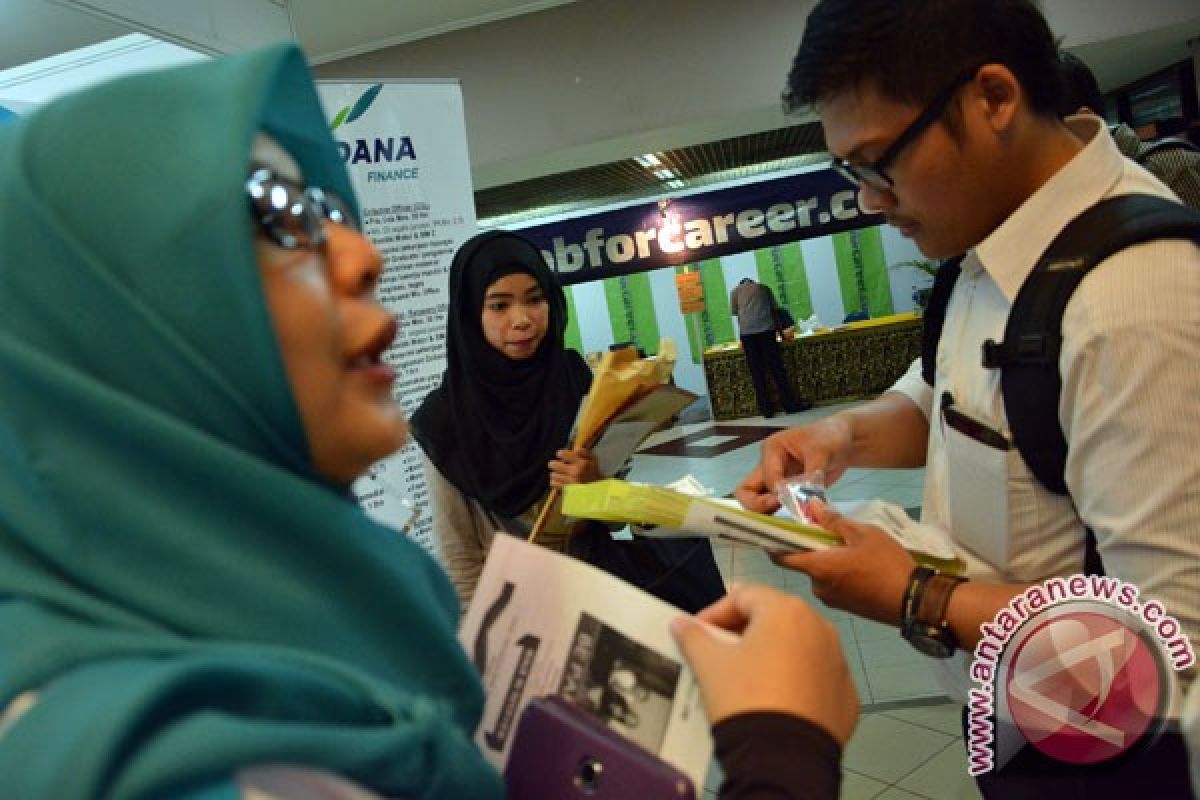 Babel gelar "job fair"