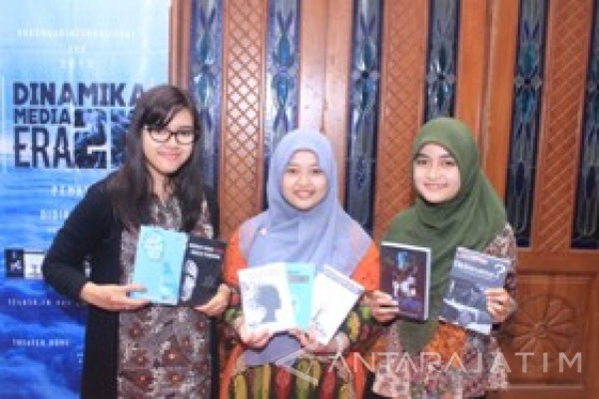 Mahasiswa HI UMM Luncurkan Delapan Buku