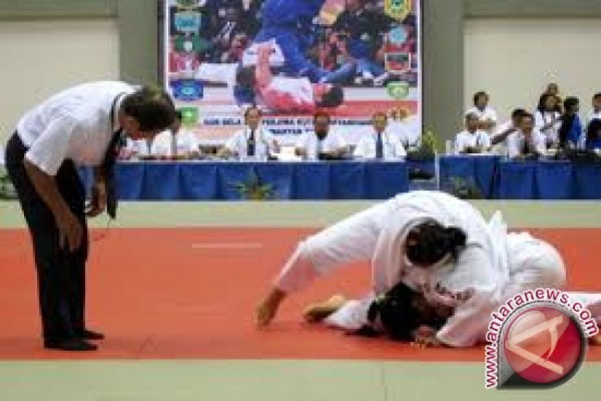 Regu Judo putri Jambi raih perunggu PON 2016