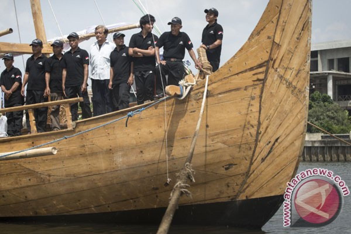 Ekspedisi "Spirit of Majapahit" berlabuh di Okinawa