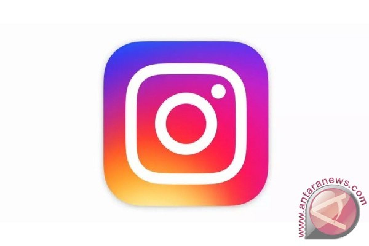 Logo baru Instagram penuh warna-warni  