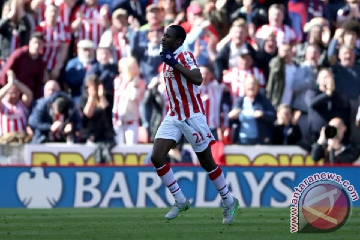 Stoke balik tumbangkan West Ham 2-1 untuk finis di urutan 9