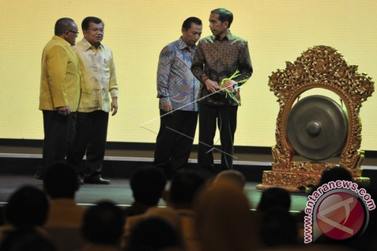 Presiden Jokowi Dan Munaslub Partai Golkar