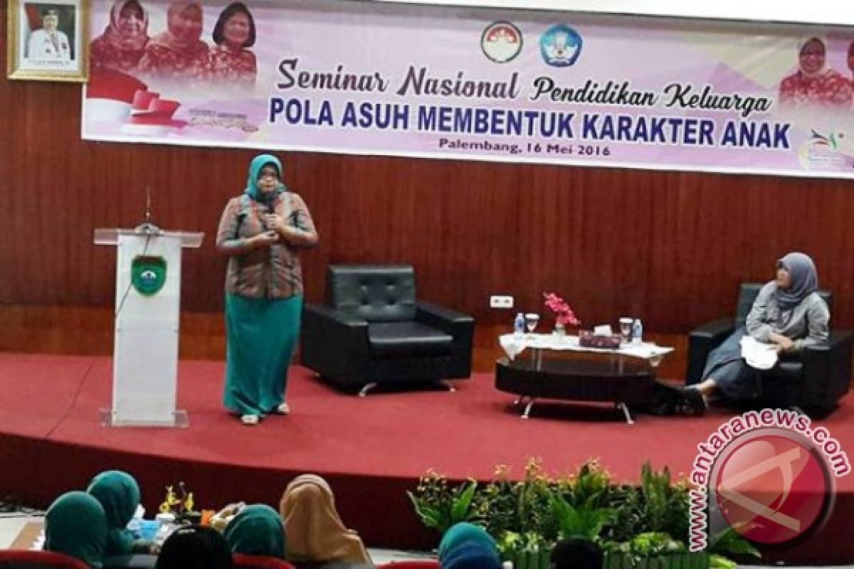 Orangtua masa kini harus hadir dalam kehidupan anak