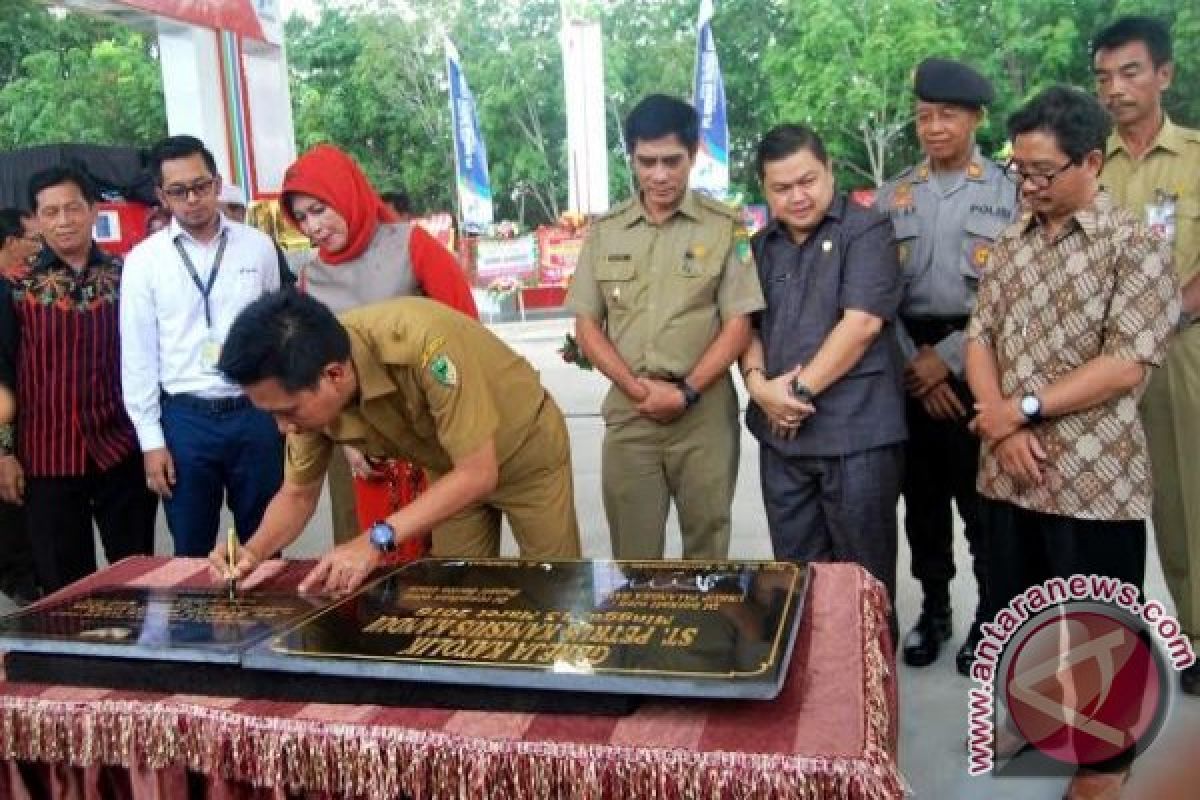 Perusda "Batara Membangun" Diminta Berikan Laporan Tentang Pembangunan APMS