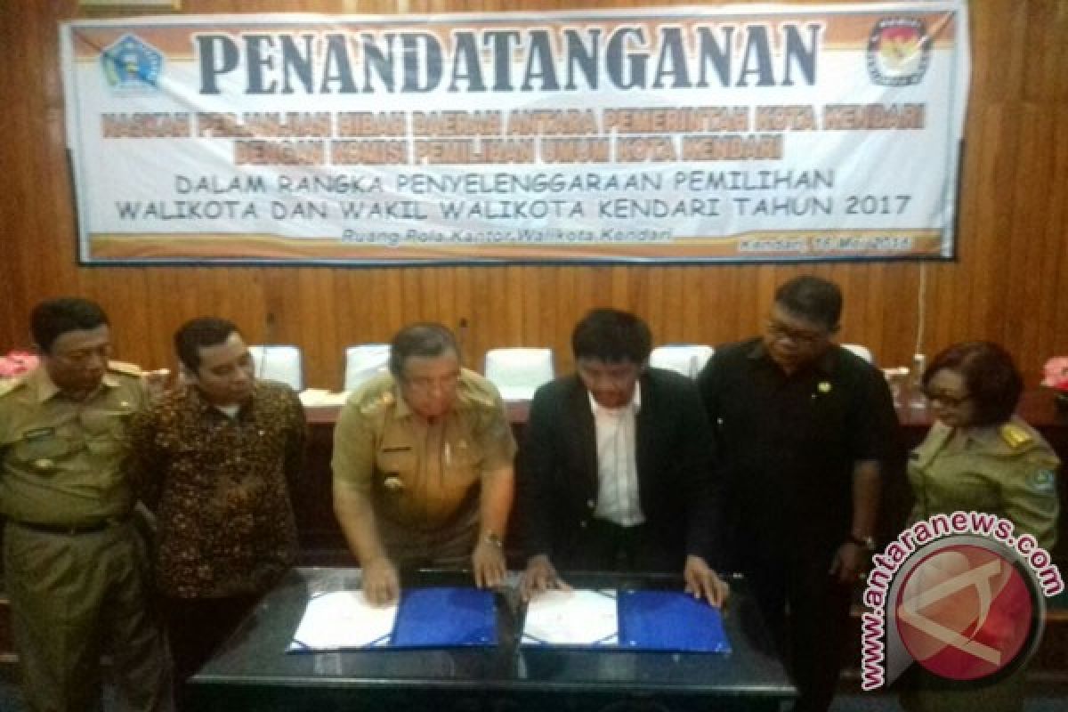 Pemkot-KPU Kendari Tandatangani NPHD Pilkada 2017