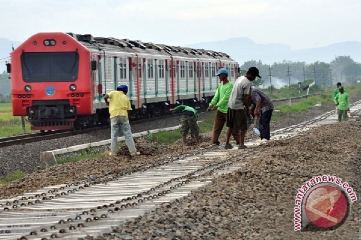 Uji Jalur KA Prupuk-Tegal Selesai