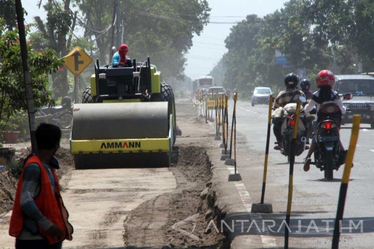 Jalan Nasional Tulungagung-Kediri Dilebarkan Bertahap