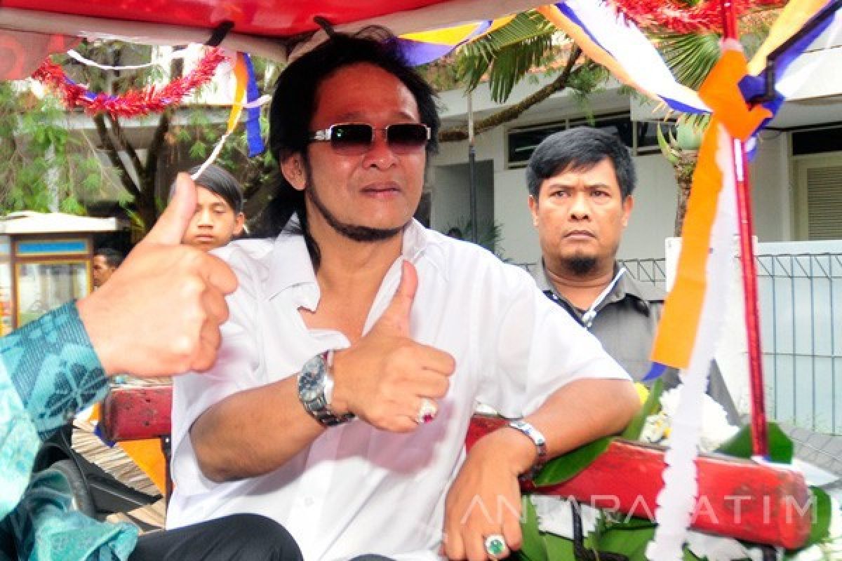 Deddy Dores Tutup Usia