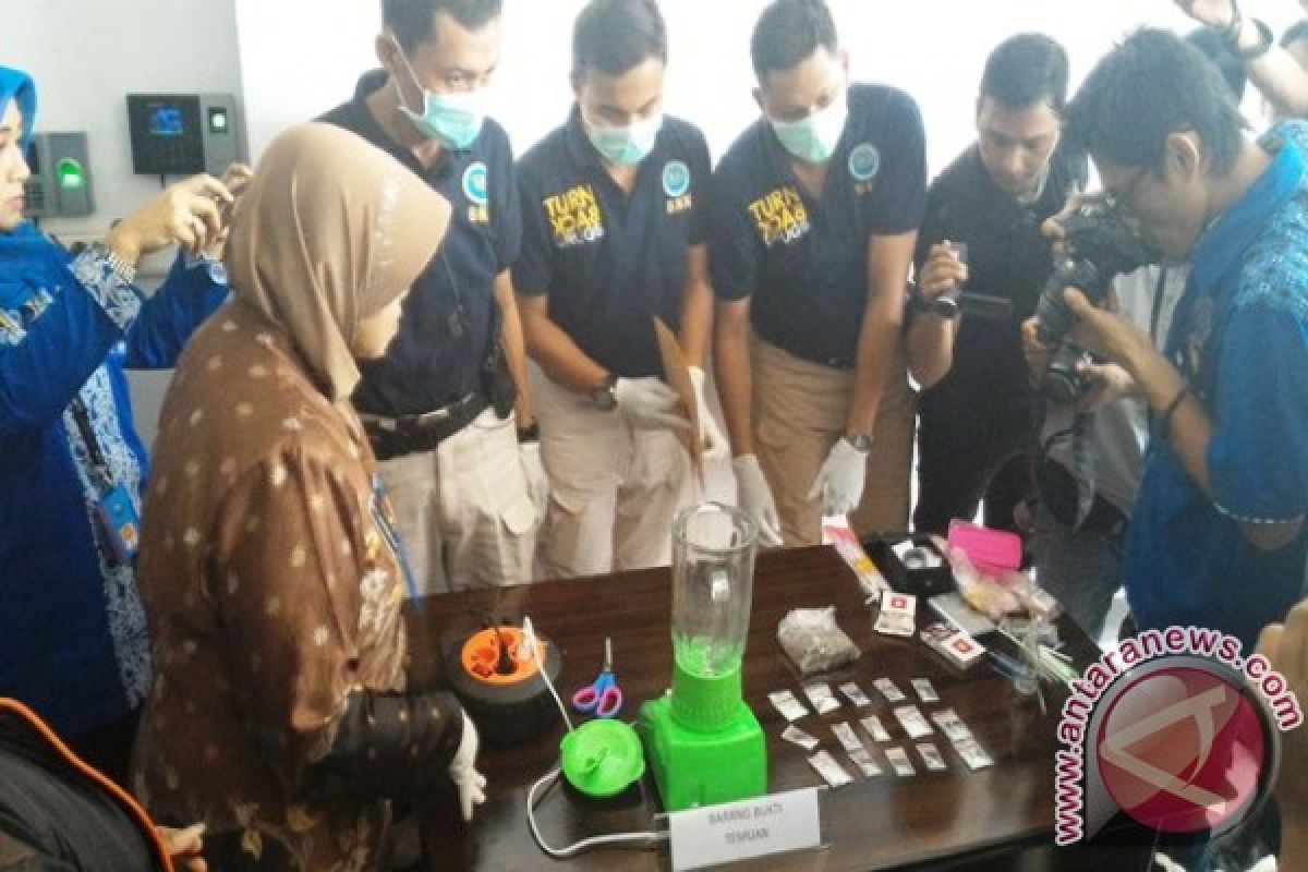 BNN Samarinda Musnahkan Narkoba Temuan Tokoh Masyarakat