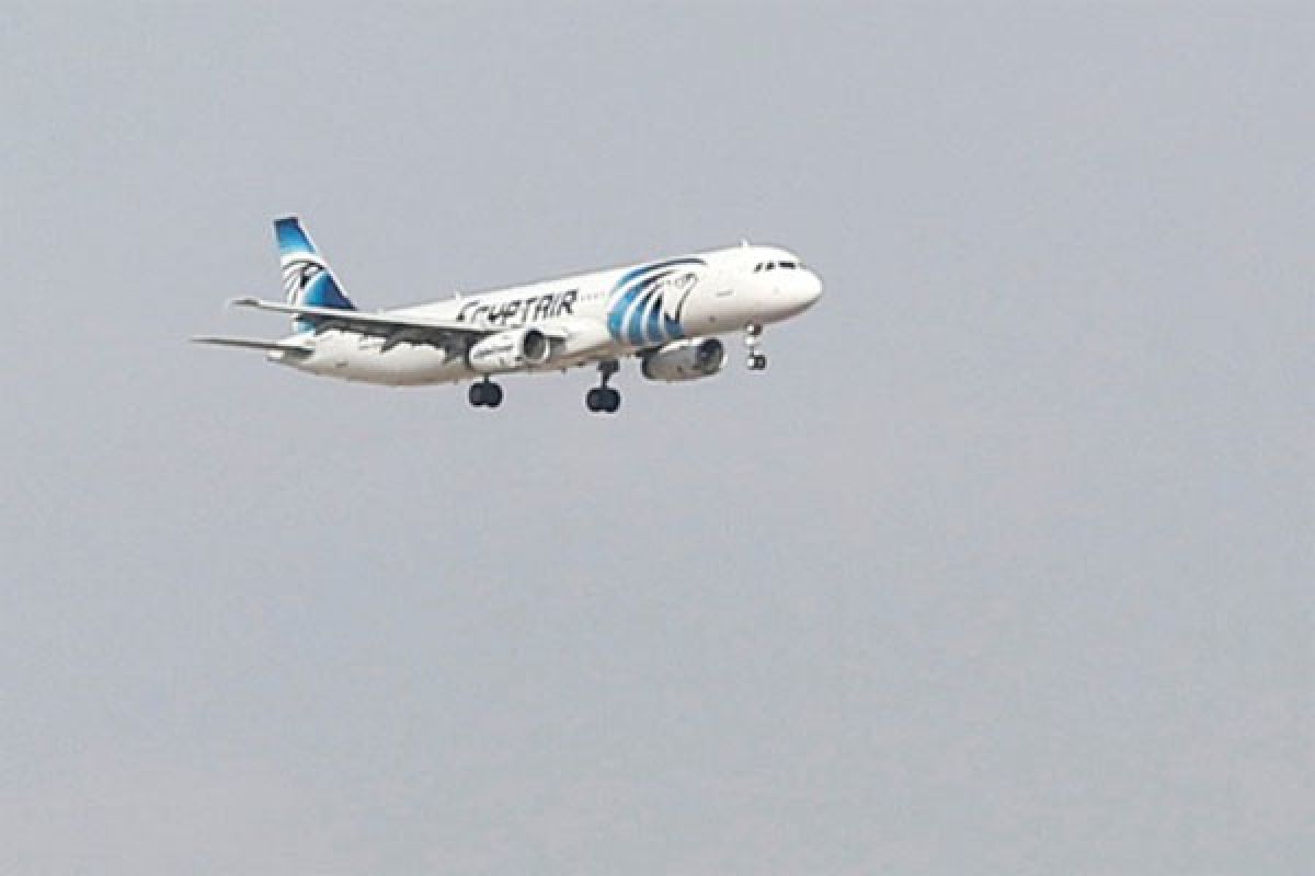 EgyptAir MS804 ternyata tidak berbelok