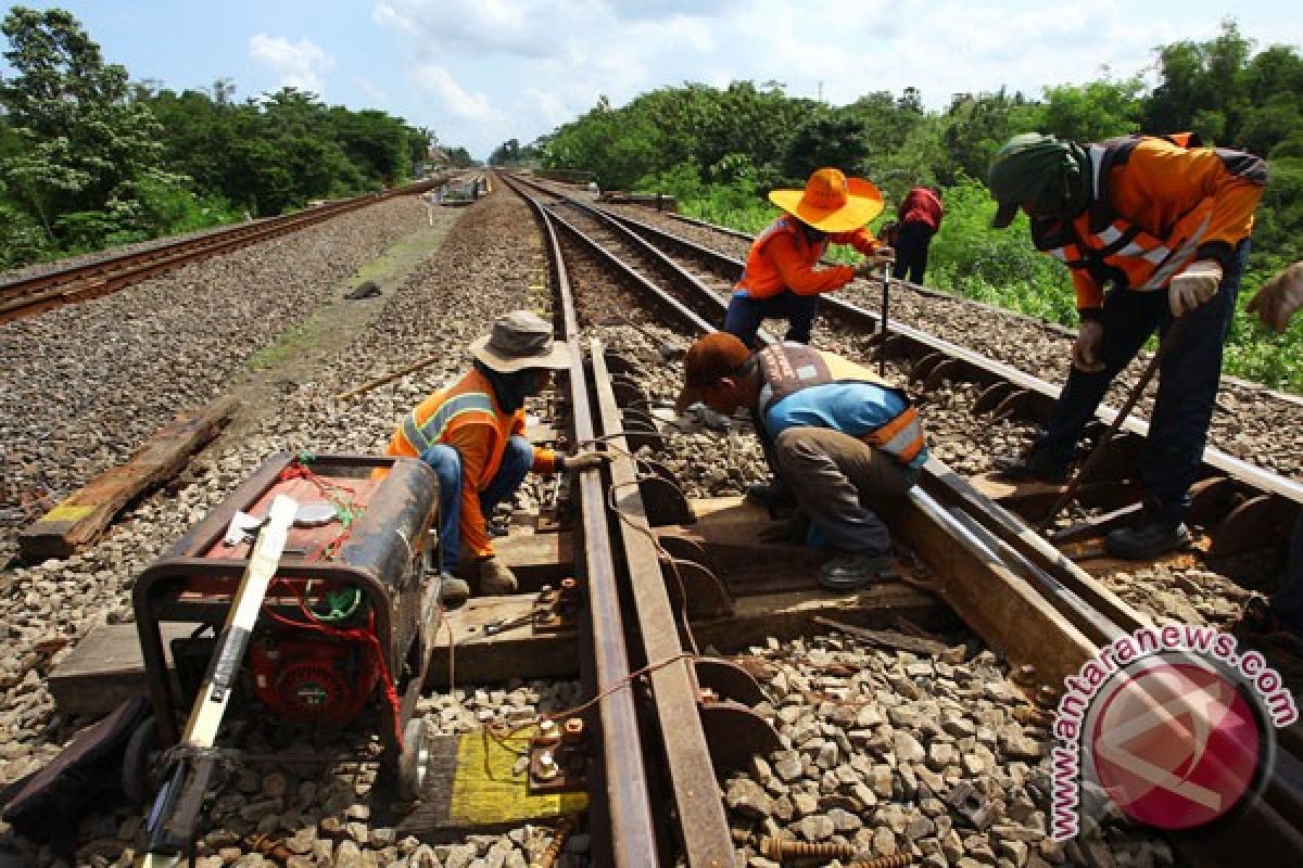 Sleman minta rencana pembangunan KA DIY-Jateng terus disosialisasikan