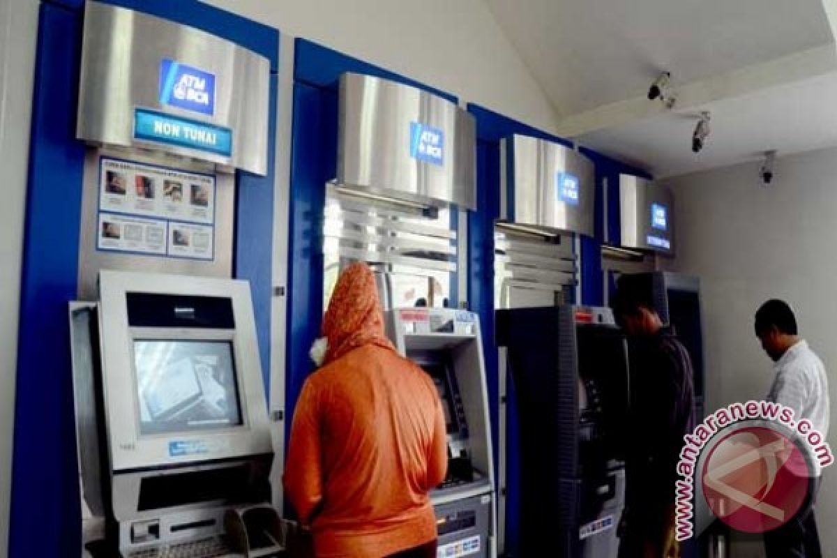 Polda Metro Tangkap Pembobol ATM Modus 
